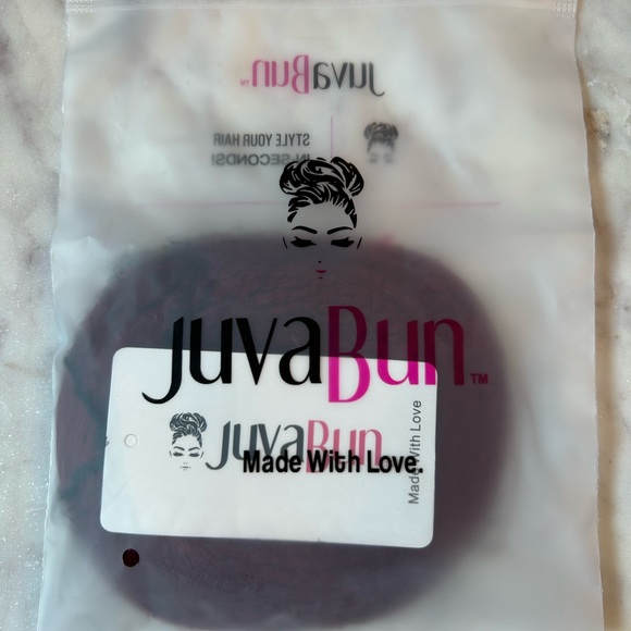 JuvaBun Red Bun extensions - Picture 3 of 5